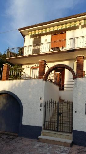 Calmasino Apartment | Calmasino