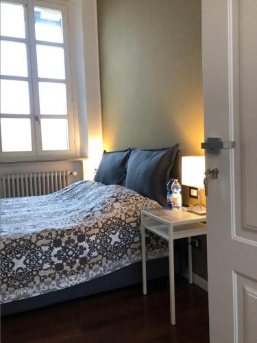 Rozzano Apartment | Camera Albergo - Suites Mansion