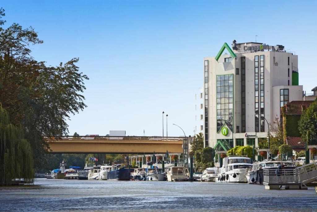 Le Port sous la Lune Hotel | Campanile Nogent-Sur-Marne