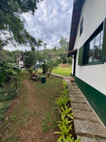 Araras House | Canto da Saíra Azul