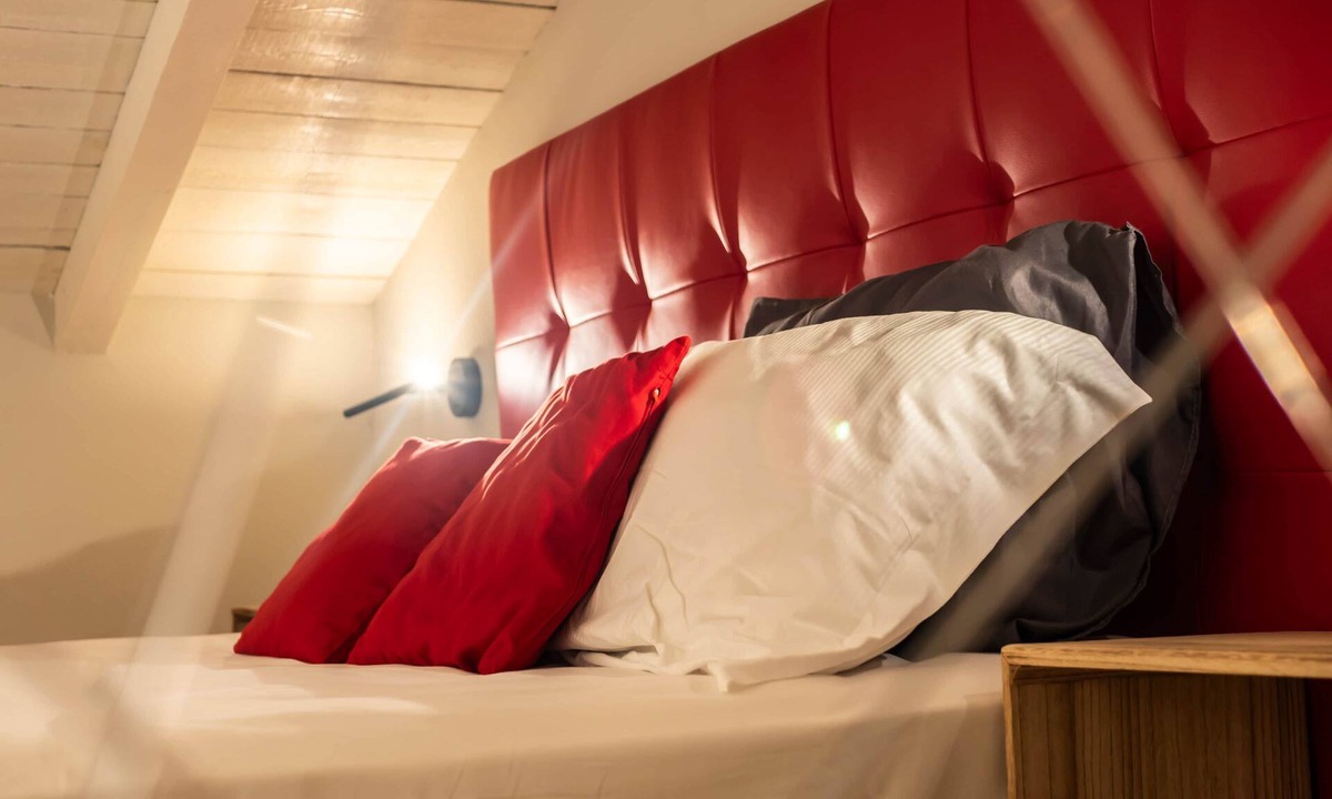 San Donato Apartment | Carlotta Fair Suite