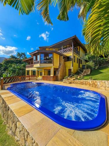 Frade Villa | Casa amarela portogalo Angra dos Reis