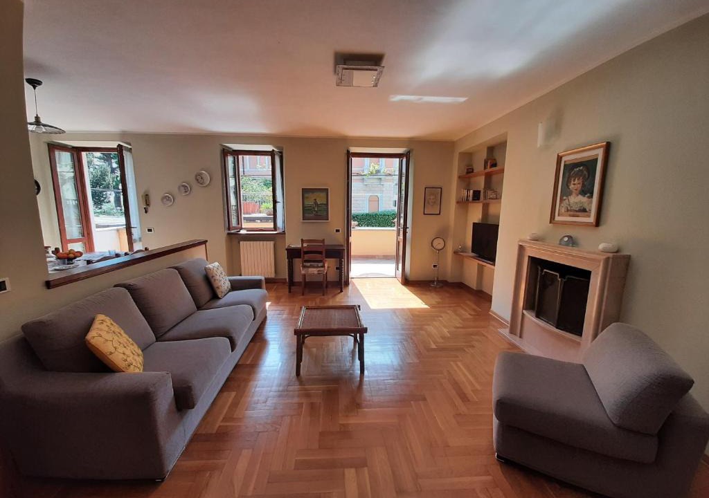 Gargnano Apartment | Casa castel