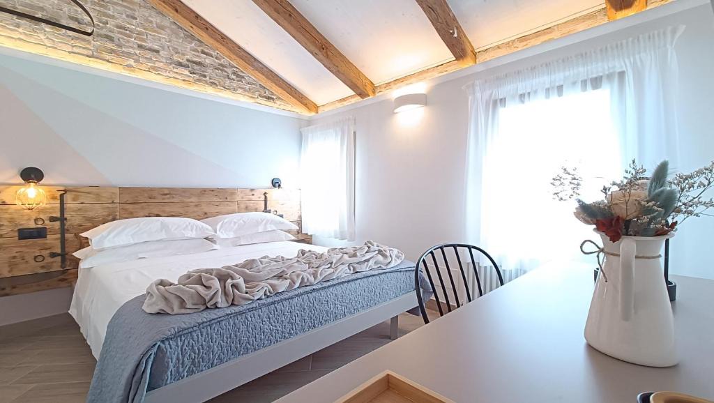 Chioggia House | Casa Cuccagna Chioggia - Canal Vena View & Easy Drop-Off