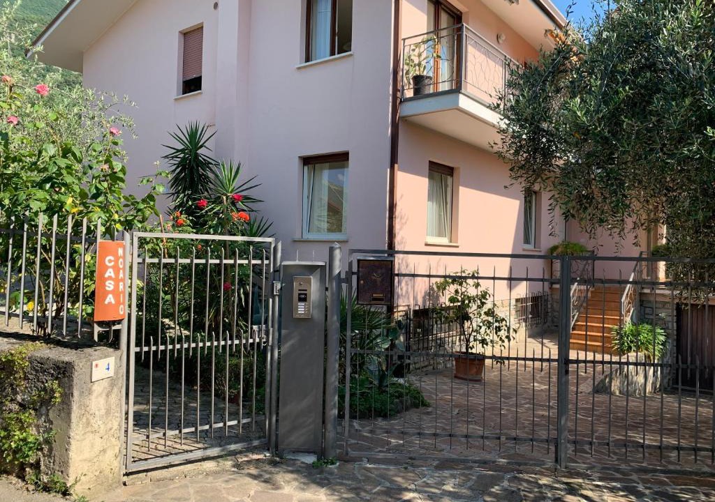 Malcesine Apartment | Casa Noario