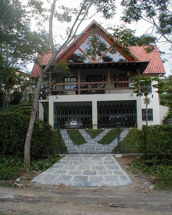 Penedo House | Casa Penedo Martinelli - Tranquilidade e muito verde