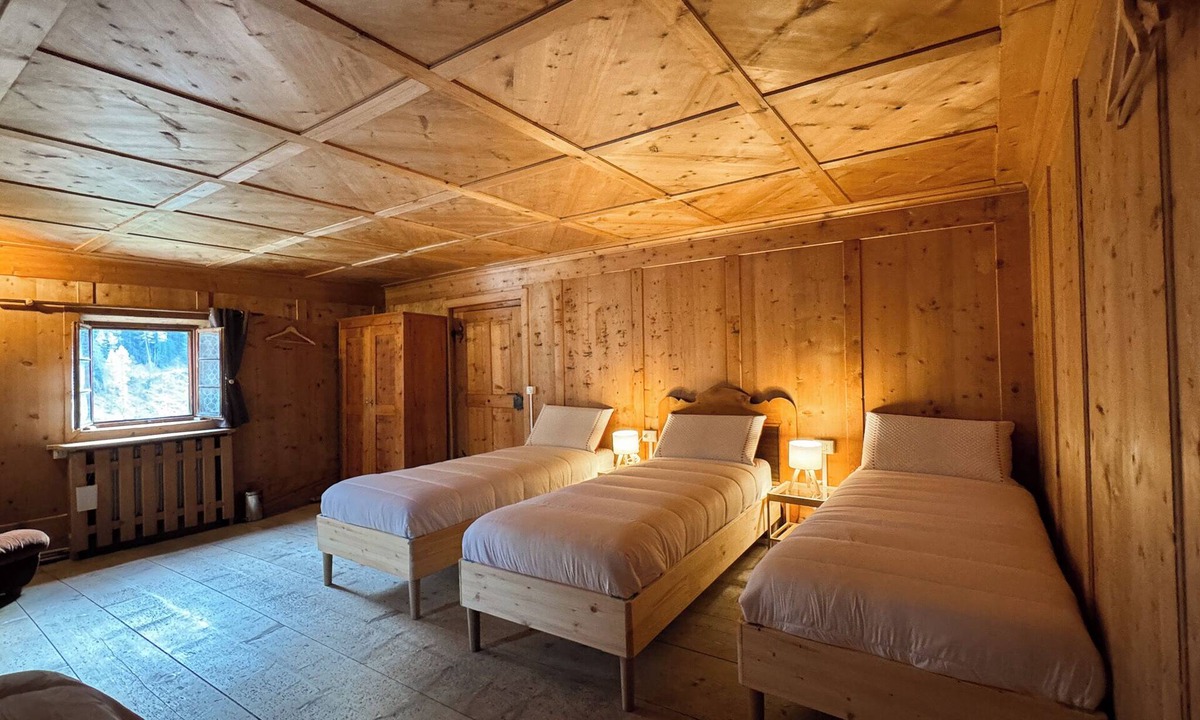 Livinallongo del Col di Lana Cabin | Chalet from 1792, authentic alpine soul full of tradition and history without filters