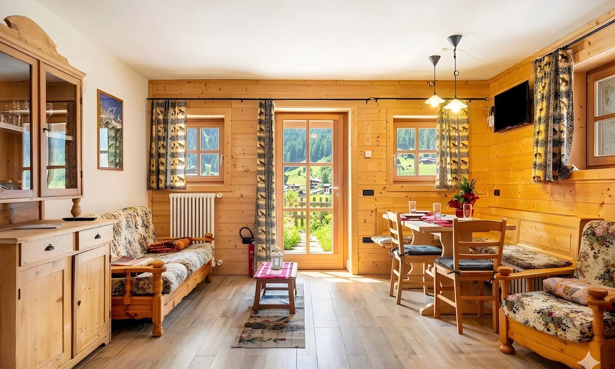 Rabbi Apartment | Chalet Panorama Rabbi with Mountain Views in Val di Rabbi