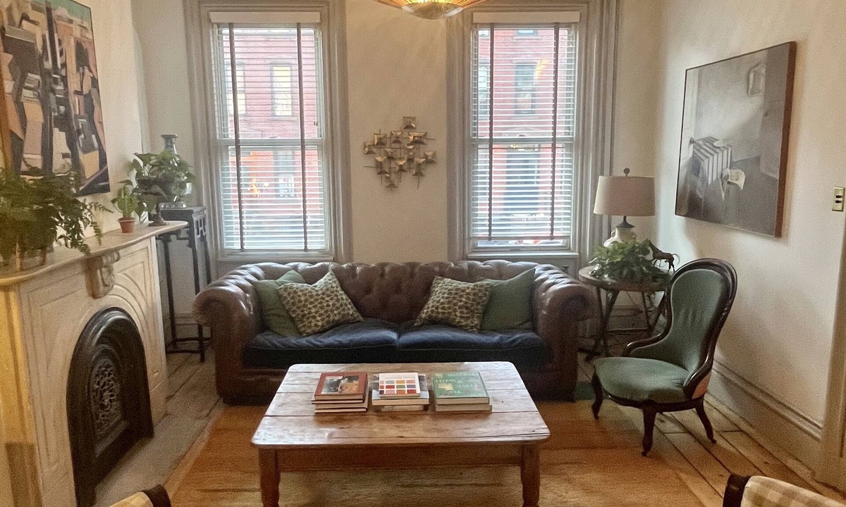 Greenpoint House | Cheerful 3- bedroom townhouse with private garden