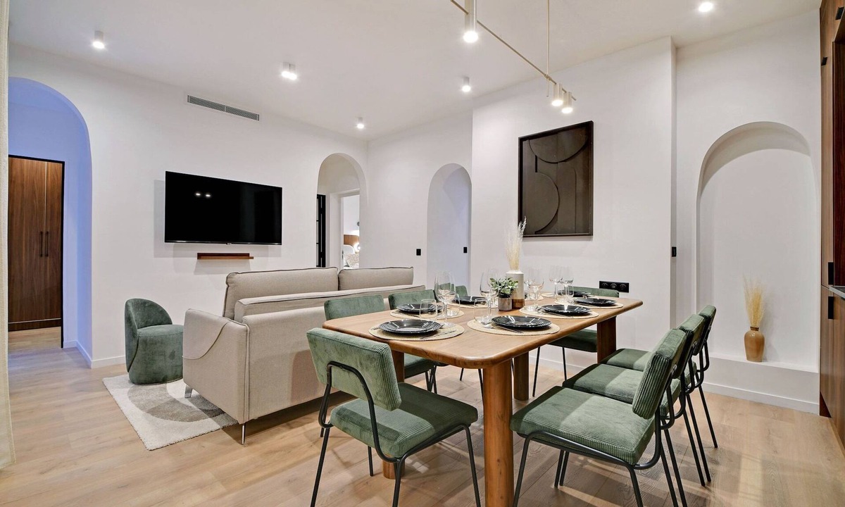 Quartier de Rochechouart Apartment | Chic and Spacious Apartment in the Heart of Paris