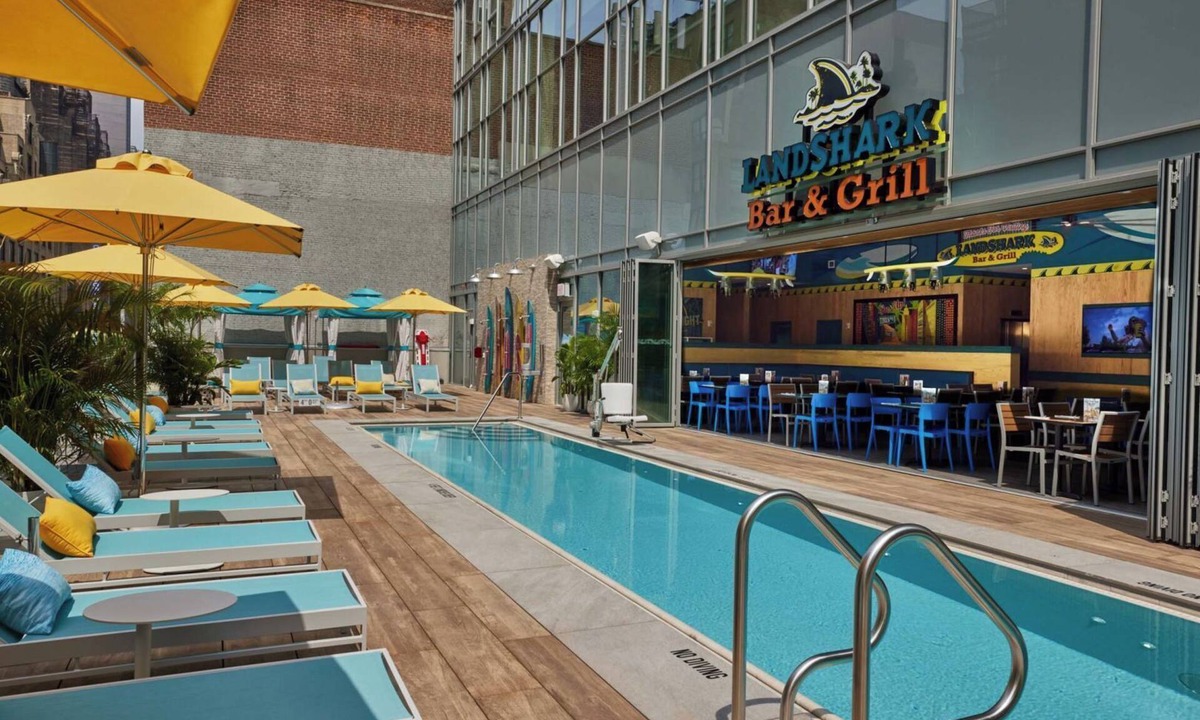 Midtown Hotel | City Life, Island Style: Margaritaville Resort Times Square
