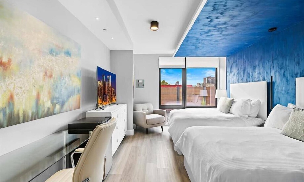 Port Morris Hotel | Close to Stadium Studio 2F BR | near NYC