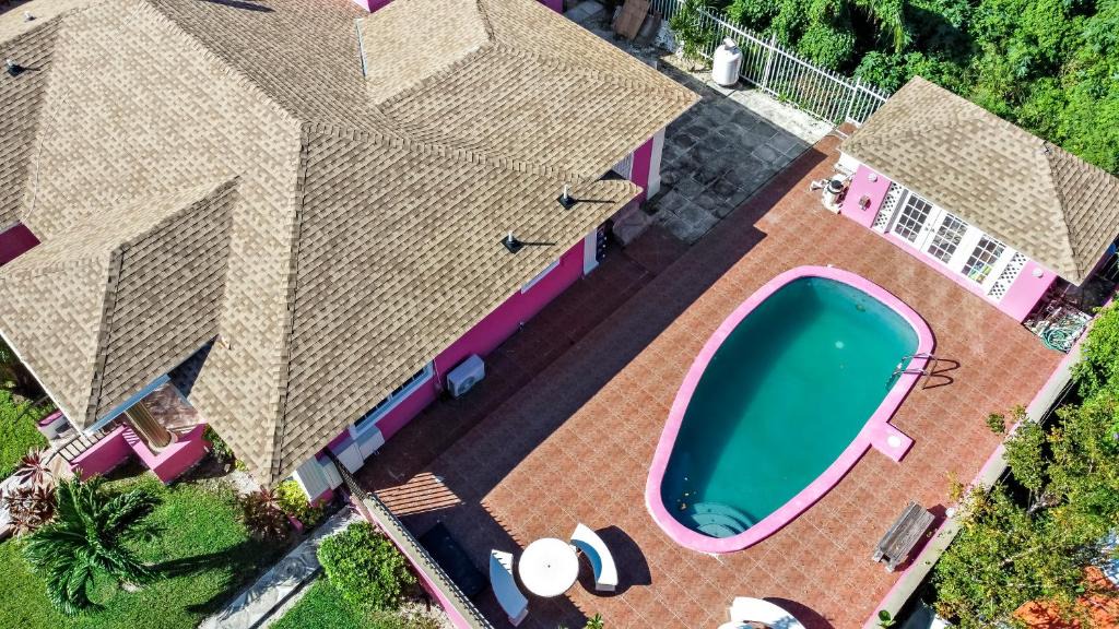 Nassau Apartment | Cocoplum Rest N Hideaway #2