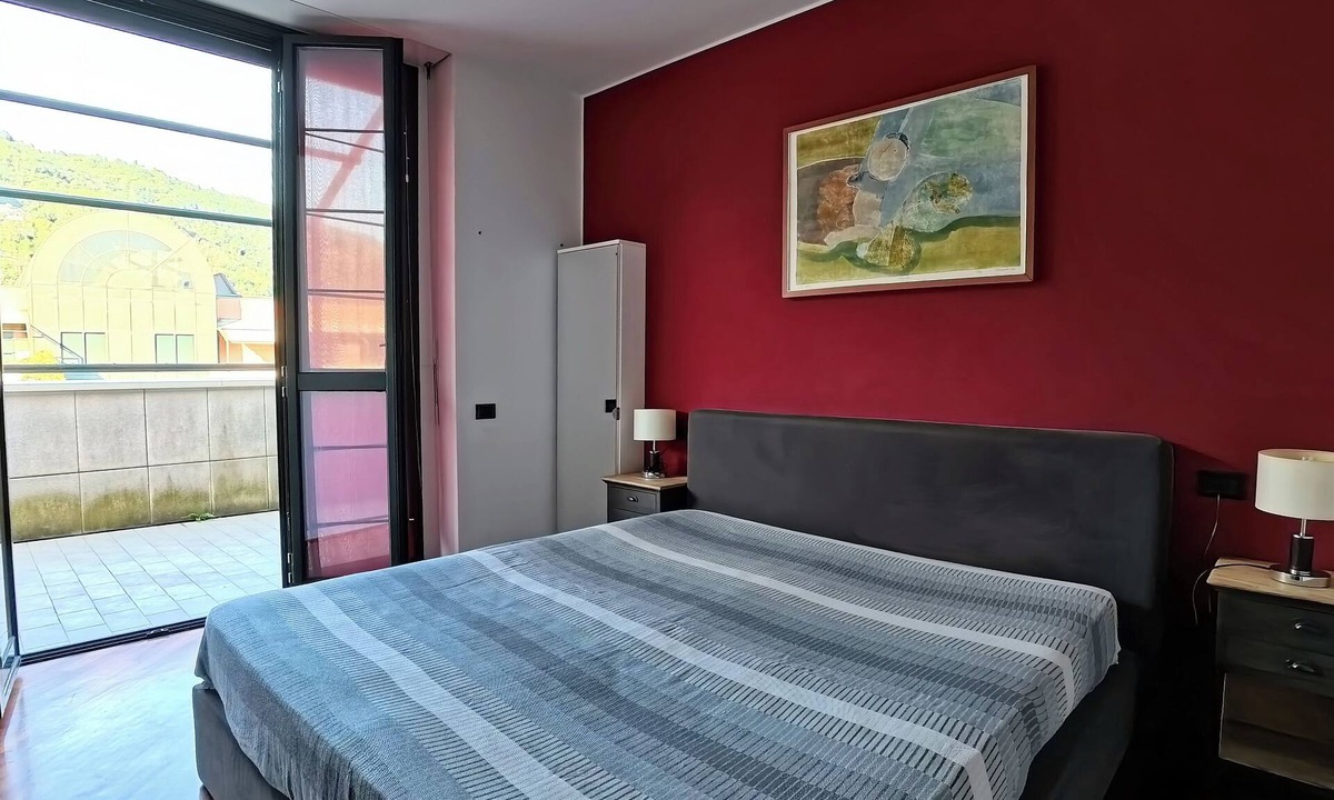 Como Apartment | Como Apartment + Free parking & WiFi