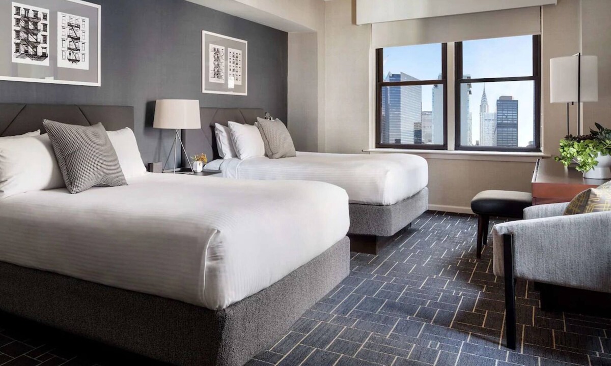 Midtown East Hotel | Conveniently To Excellent Transportation! 4 Posh Units Near Grand Central!