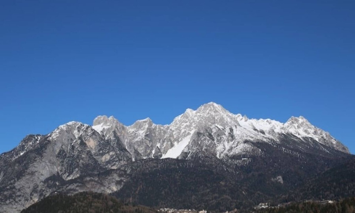 Laggio di Cadore House | Cozy mountain apartment, with pets allowed.