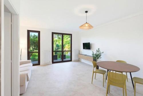 Gardone Riviera Apartment | D'Annunzio