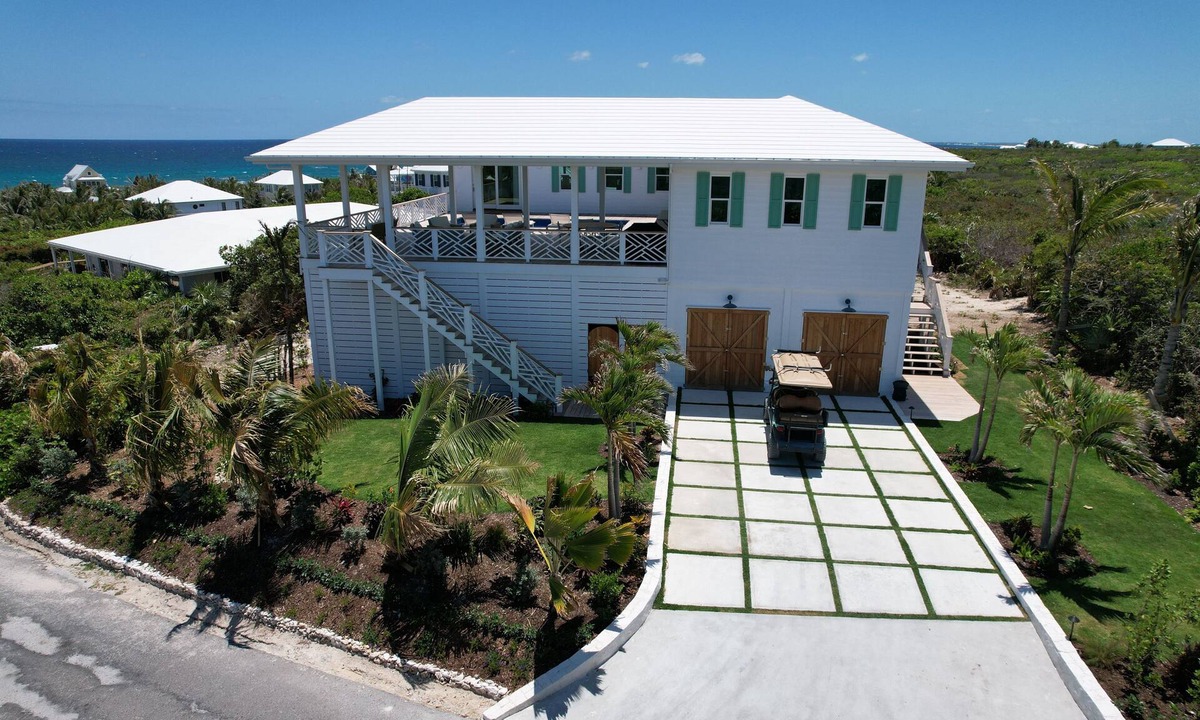 Hope Town House | "Duck Out"- Built in Feb 2025- Solar/Generator, Pool, Boat Slip- Elbow Cay