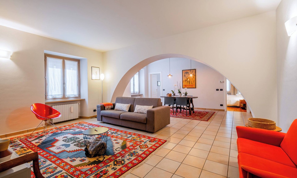 Langhe and Roero Apartment | Due dei Mille - Three Bedroom Apartment, Sleeps 7