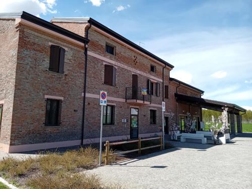 Casalmaggiore Hostel | EcoOstello Interflumina-Cascina Sereni