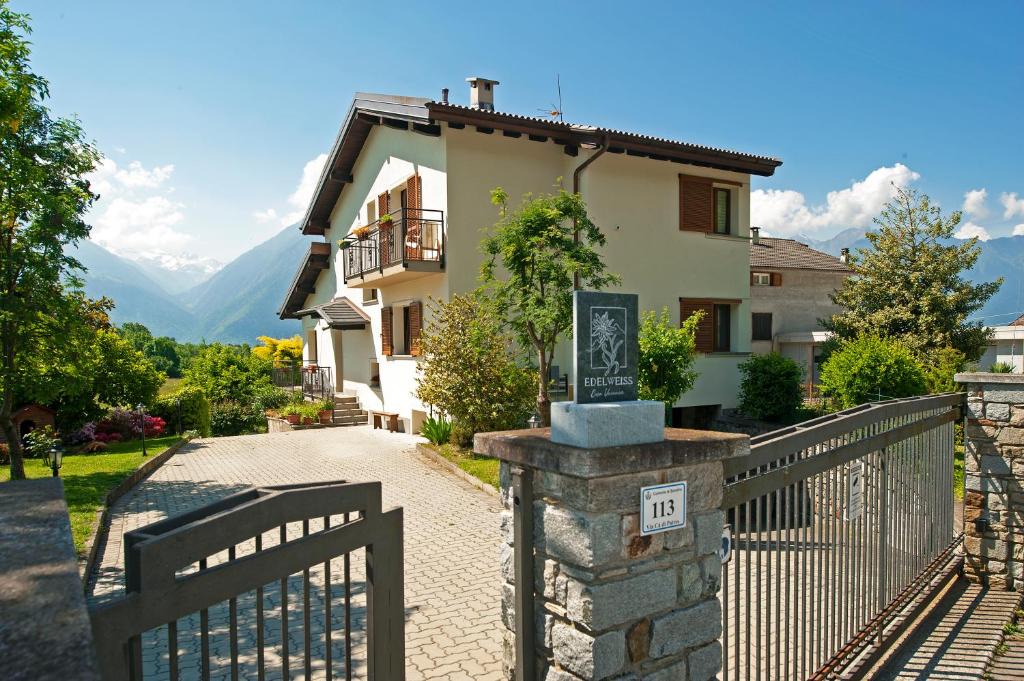 Sondrio Apartment | Edelweiss - Casa vacanze tra le vette valtellinesi