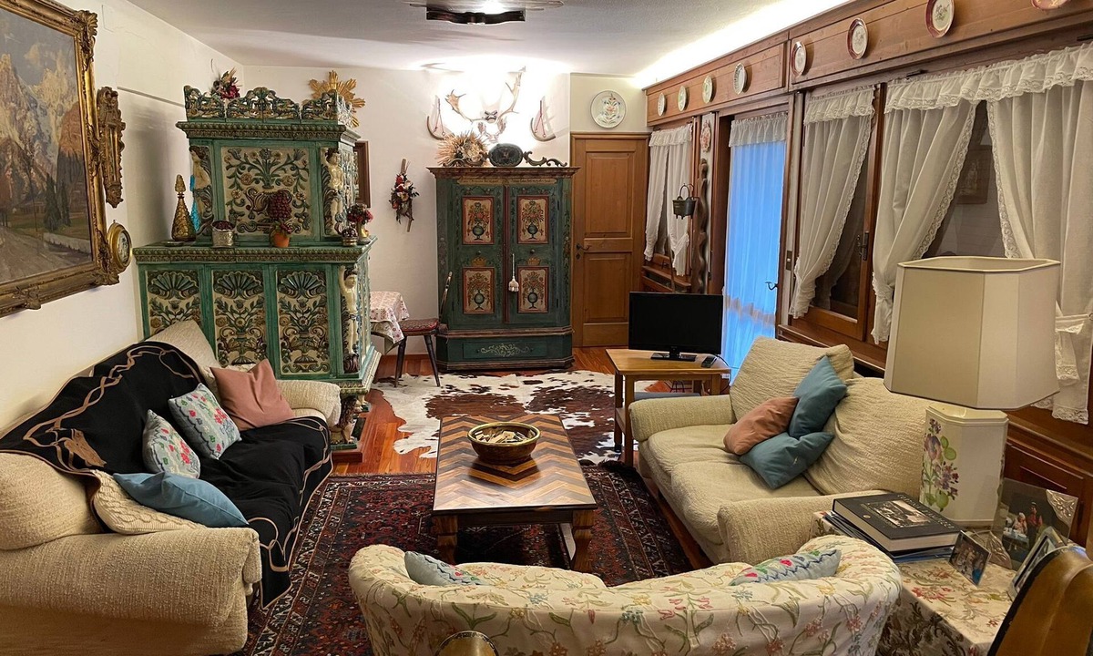 Cortina d'Ampezzo Historic Centre Apartment | Elegant luxury apartment in the center of Cortina in Ampezzo style