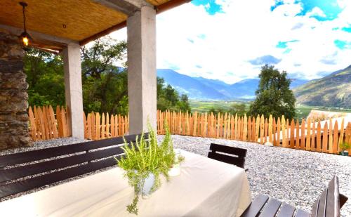 Lasa House | Ferienhaus Sommerfrische Tschengls Bergdorf mit Weitblick und Gartenterrasse