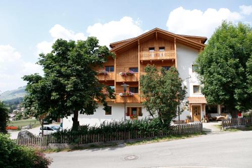San Vigilio Hotel | Garnì Iosc