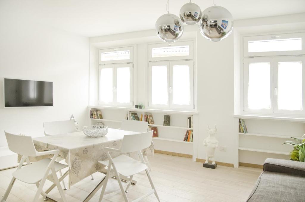 Old Town Apartment | Green Apartment