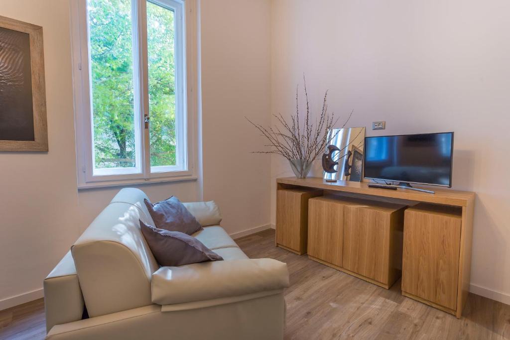 Udine Apartment | GuestHost - Udine Centre Stylish Apartment