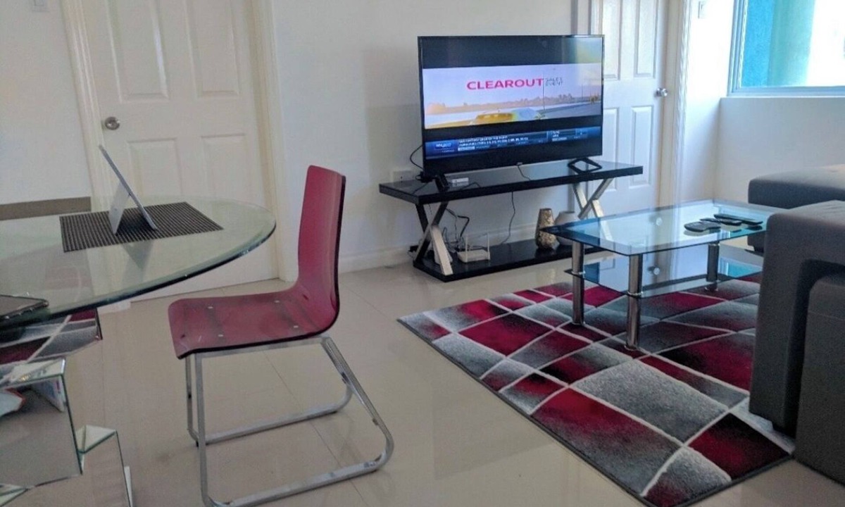 Saint Andrew Condo | Harloe's Luxury Condominium