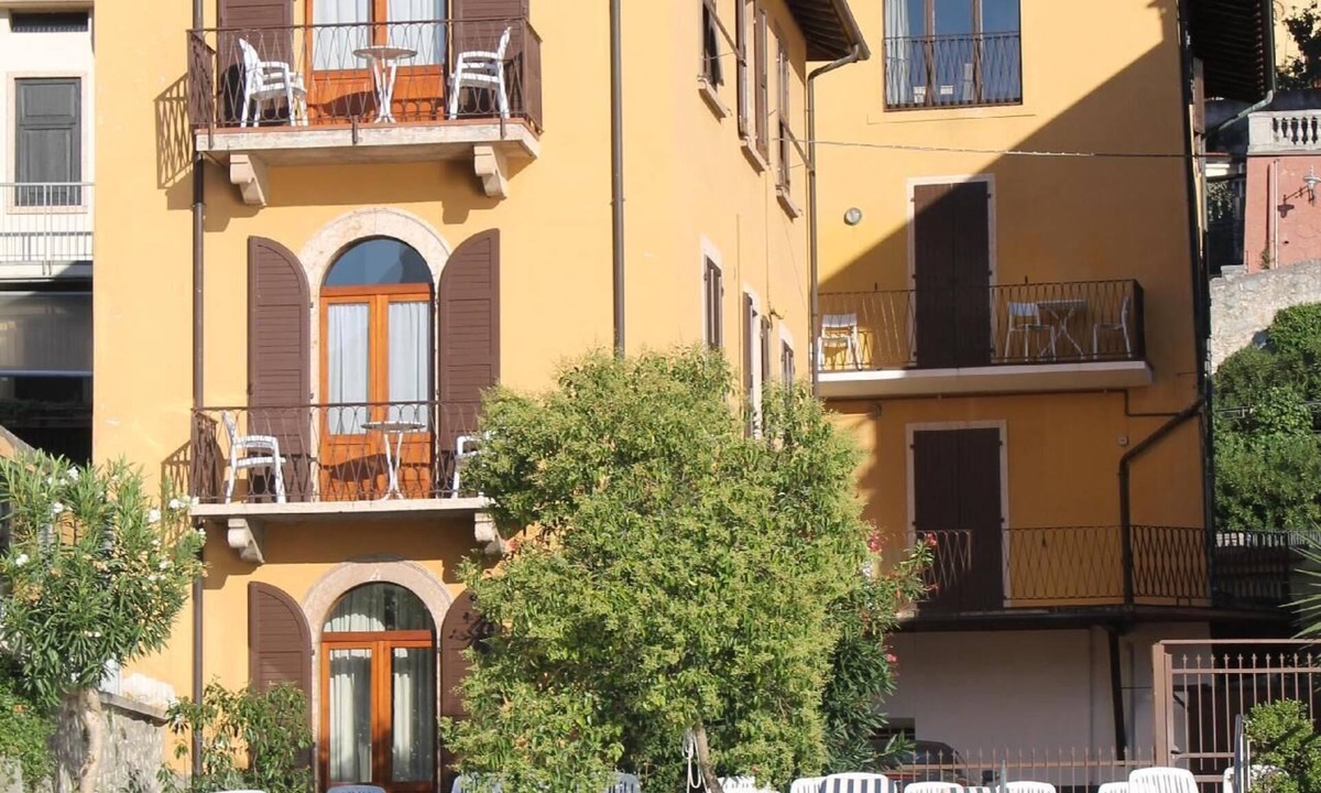 Ferienwohnung Malcesine Für Personen Schlafzimmer | Malcesine