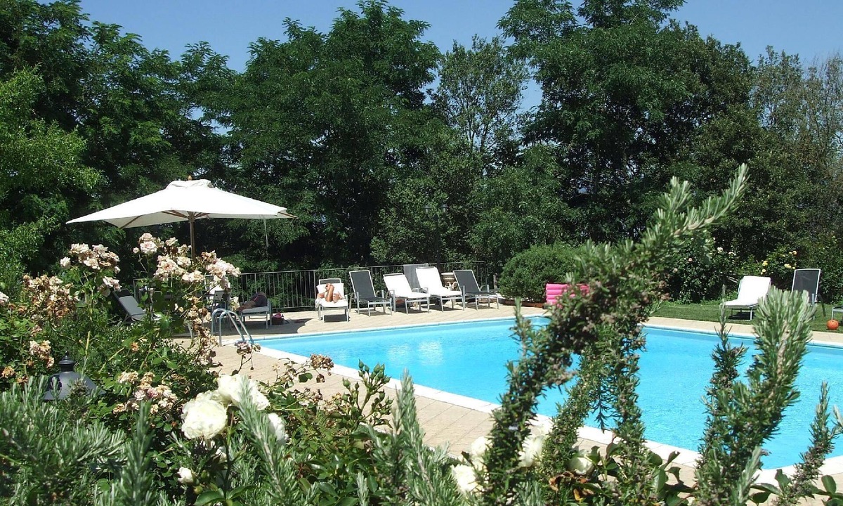 Castel Cellesi House | holiday flat 'Casa Verde' with pool