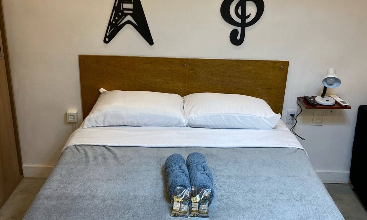 Lapa Apartment | HOME IN RIO - Cinelândia II (the most ROCK N' ROLL)