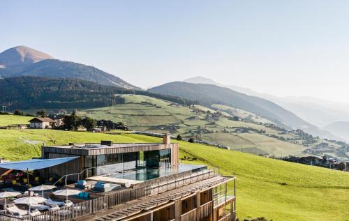 Maranza Hotel | Hotel Ambet