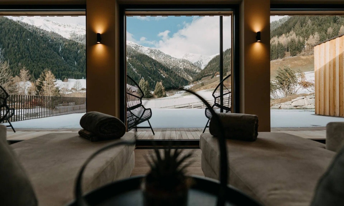 Sarentino Apartment | Hotel Murrer Double Room 302 with Mountain View, Spa and Wellness Area