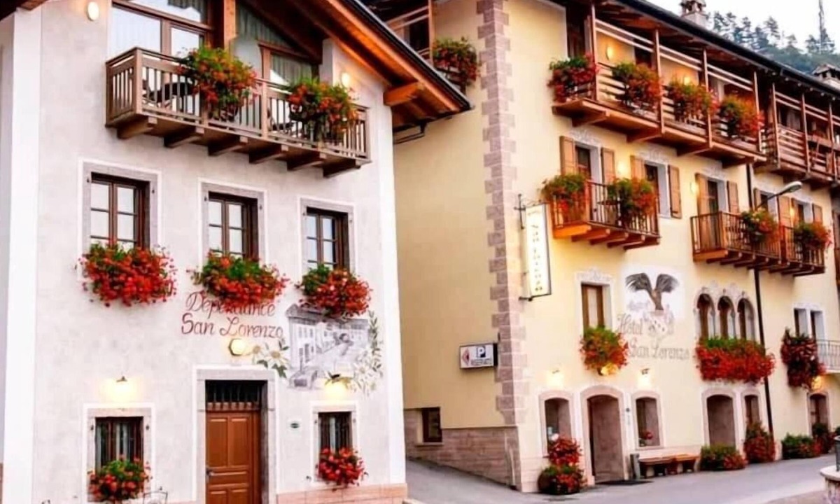 San Lorenzo in Banale Hotel | Hotel San Lorenzo