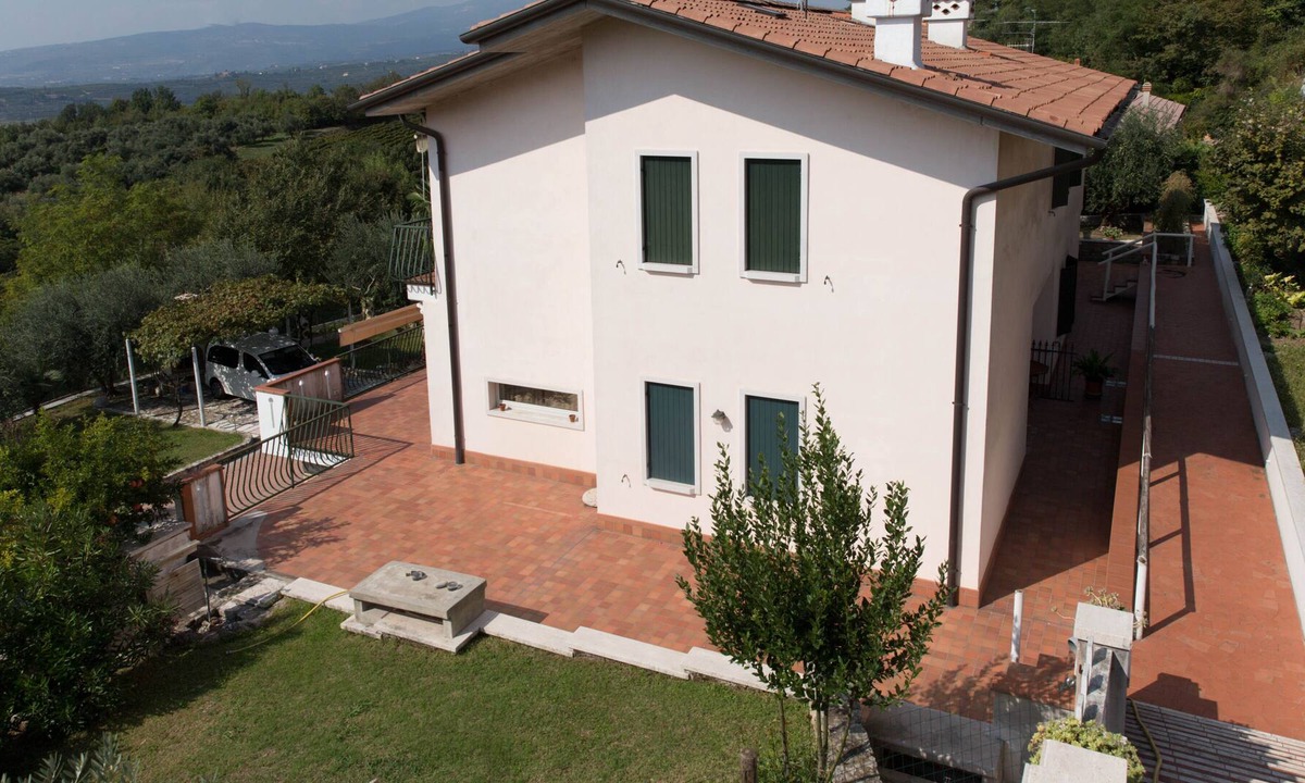 Negrar Apartment | House / Villa - VERONA ARBIZZANO