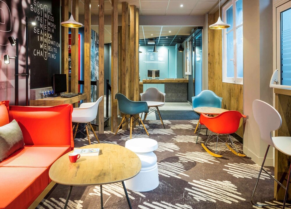 Clichy Hotel | ibis Clichy Centre Mairie
