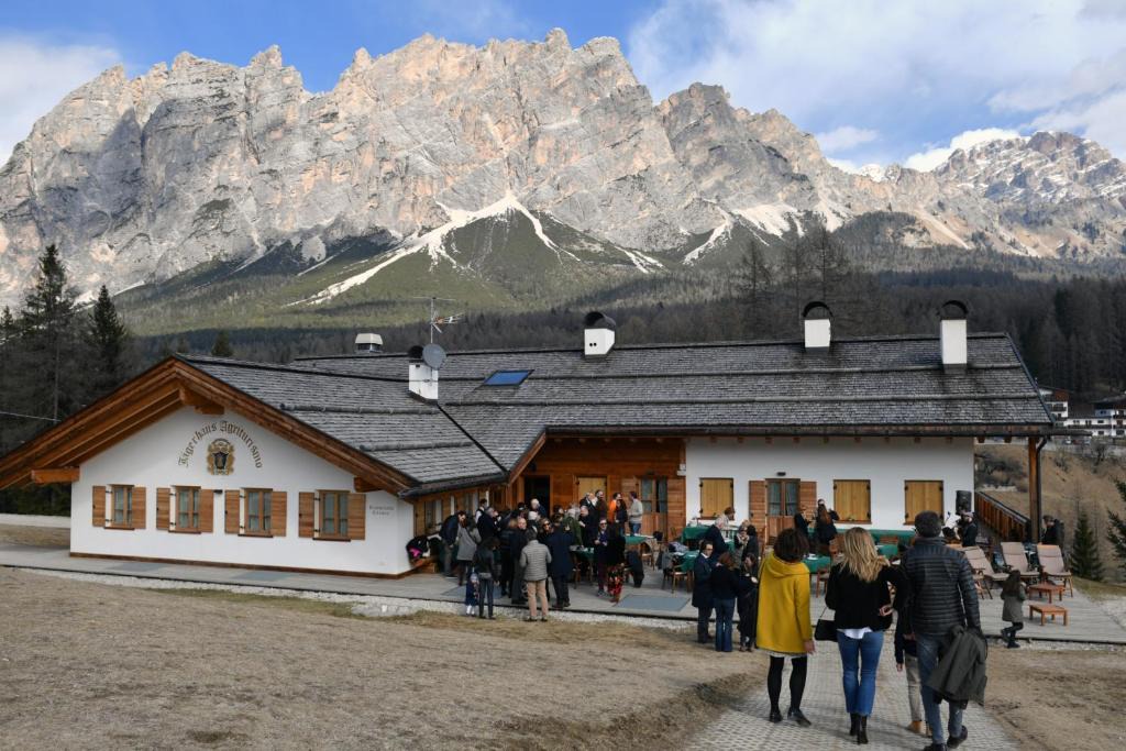 Cortina d'Ampezzo House | Jägerhaus Agriturismo