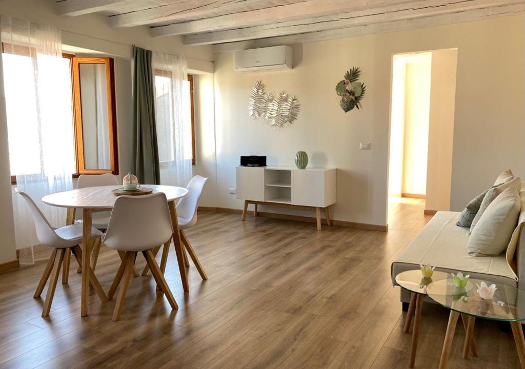 Pella Apartment | La Palma Apartment