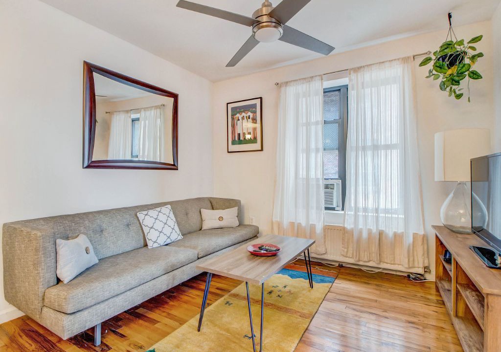 Lower East Side Apartment | Large 3BED/2BATH in Lower East Side + W/Dryer