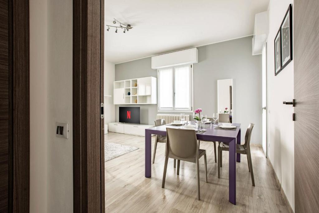 Longone al Segrino Apartment | Large Modern Apartment - Como & Bellagio nearby - With parking & balcony