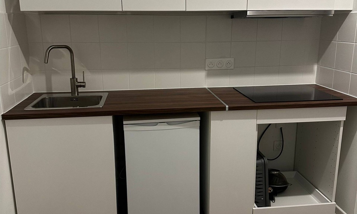 Alfortville Apartment | Large, well-located studio