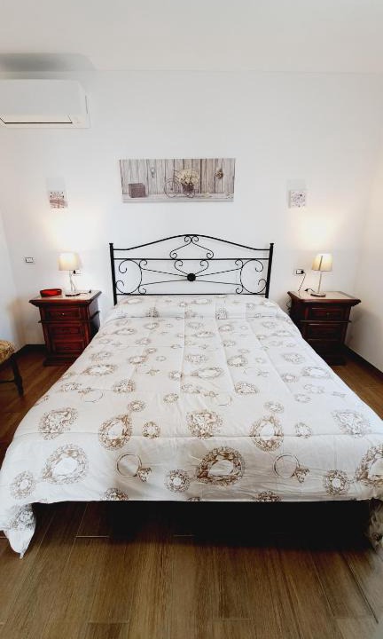 Santa Maria Maddalena Apartment | Le Terrazze Studios 44F