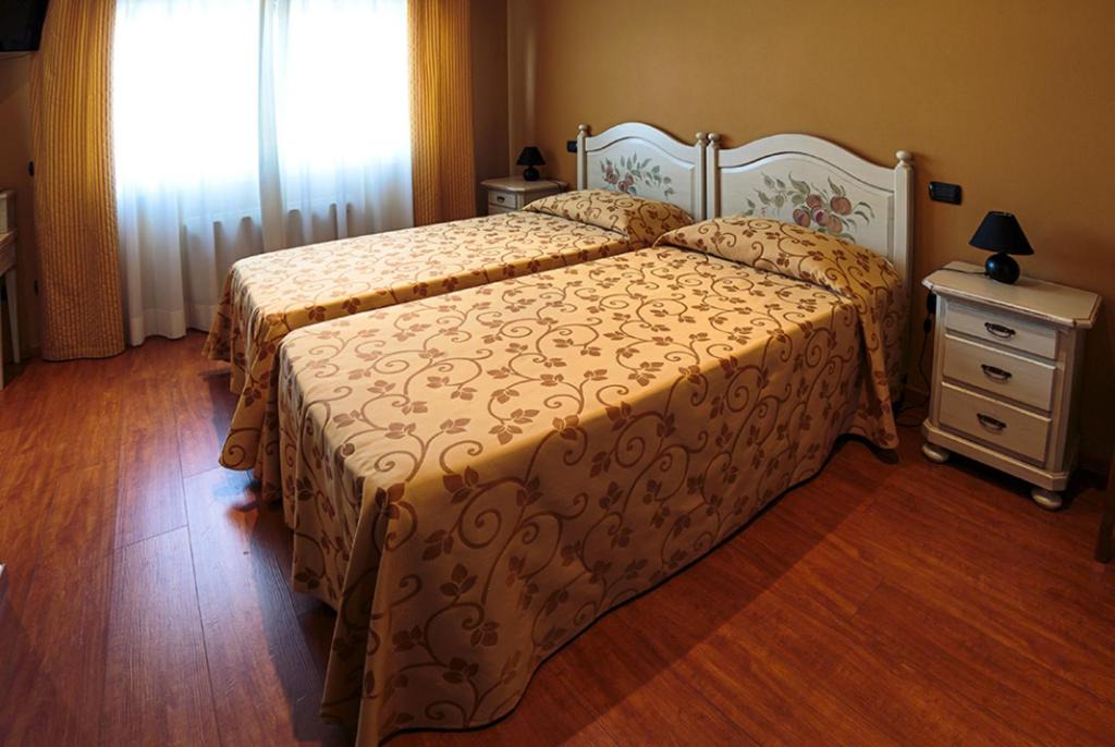 Roverchiara Hotel | LOCANDA LE 4 CIACOLE