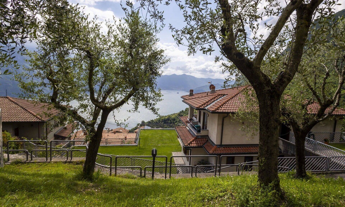 Fonteno Apartment | Lovely apartment for 5 people with hot tub, WIFI, TV, patio and pets allowed