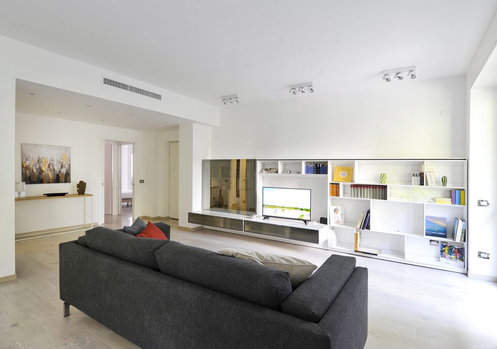 Tre Torri Apartment | Luxurious 3 bedroom completely restored, close to City Life