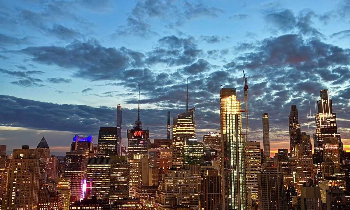 Koreatown Apartment | Luxury High Rise Apt - Unbeatable skyline view