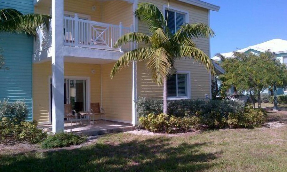 Alice Town Apartment | Luxury Studio At Bimini Bay